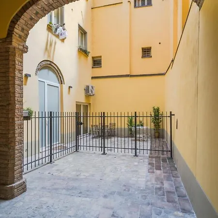 Lovely Loft In Apartment Reggio Emilia